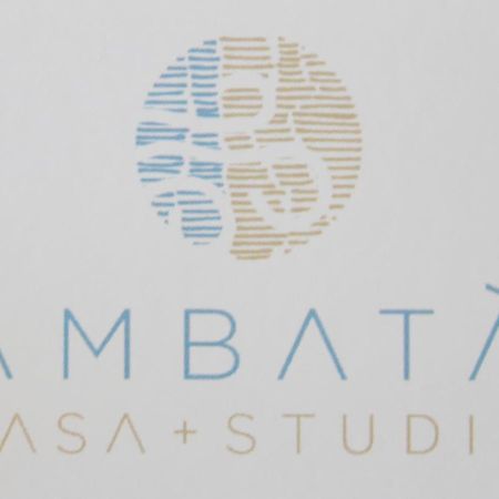 Studio Ambata Altea Luaran gambar
